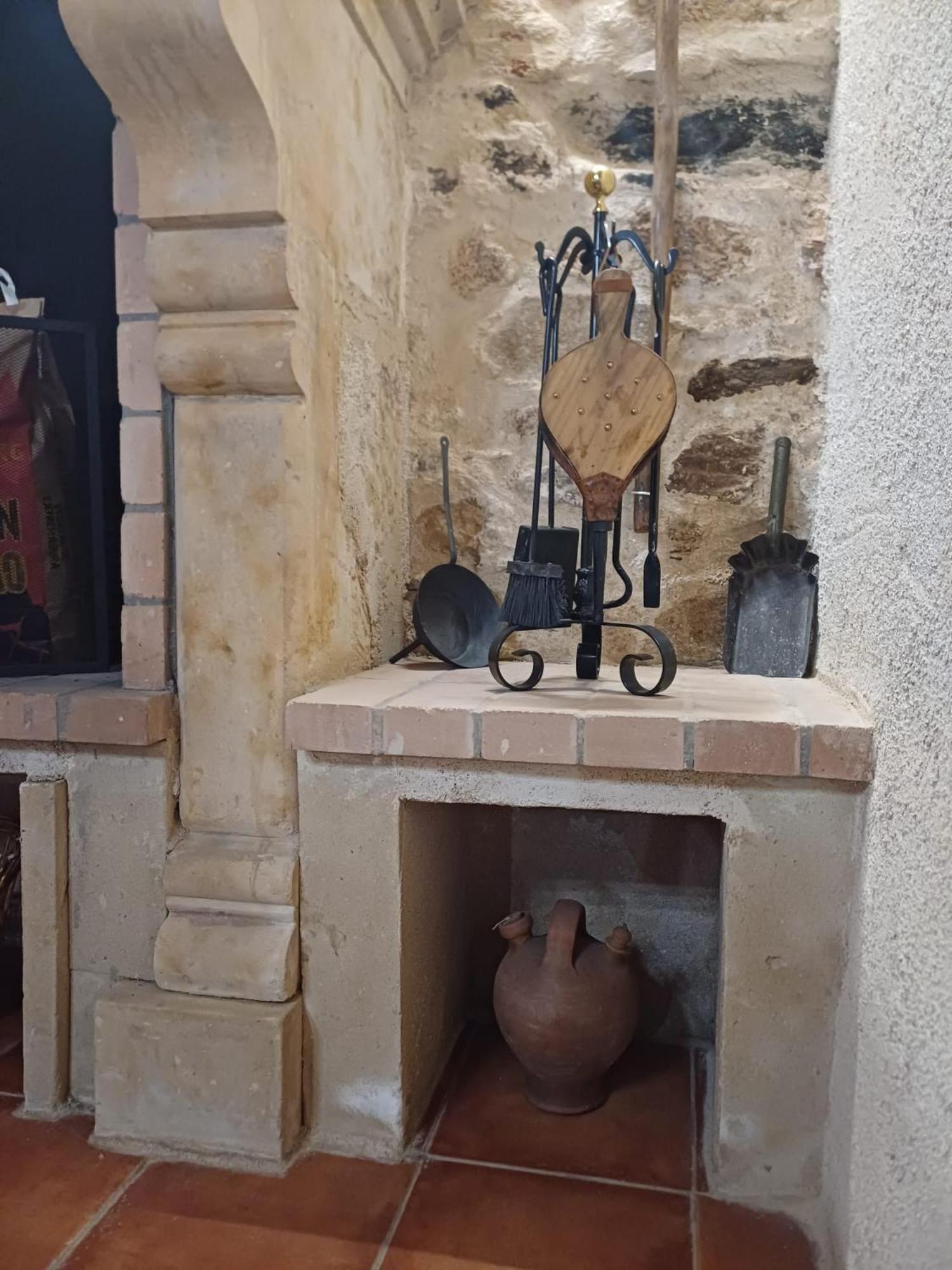 Villa El Almendro Del Cura à Villarmayor  Extérieur photo